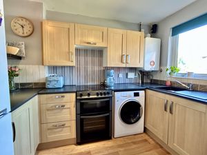 Kitchen- click for photo gallery